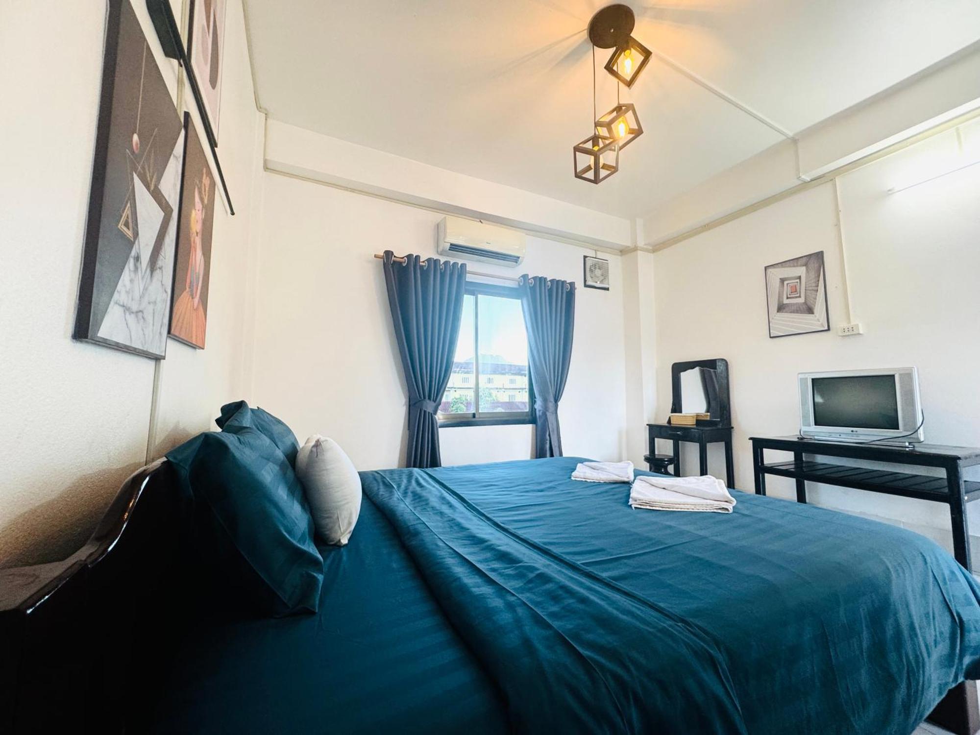 Vang Vieng Backpackers Hostel Bagian luar foto