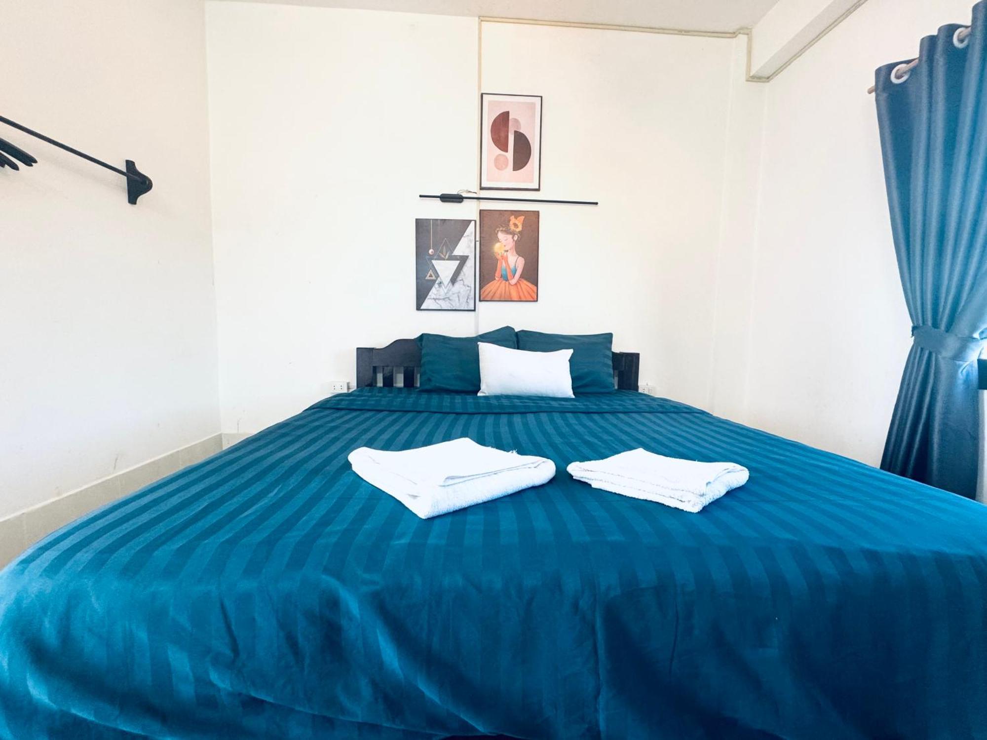 Vang Vieng Backpackers Hostel Bagian luar foto
